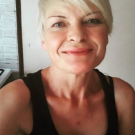 Een milf zoals mij die verdient toch een beurt?!