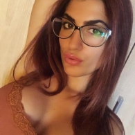 Sexy brunette wilt sexrelatie