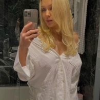 Zin in een lekkere blonde stoot