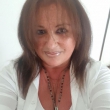 Geile milf zit gewillig klaar