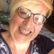 Deze sexy blonde meid is ontzettend geil