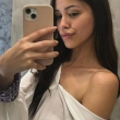 Zin in sex met deze slanke sensuele dame?