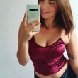 Mag deze brunette jou verwennen?