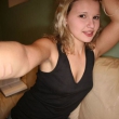 Zin in een heet blondje?