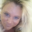 Ga jij ontdekken hoe hot deze milf is?
